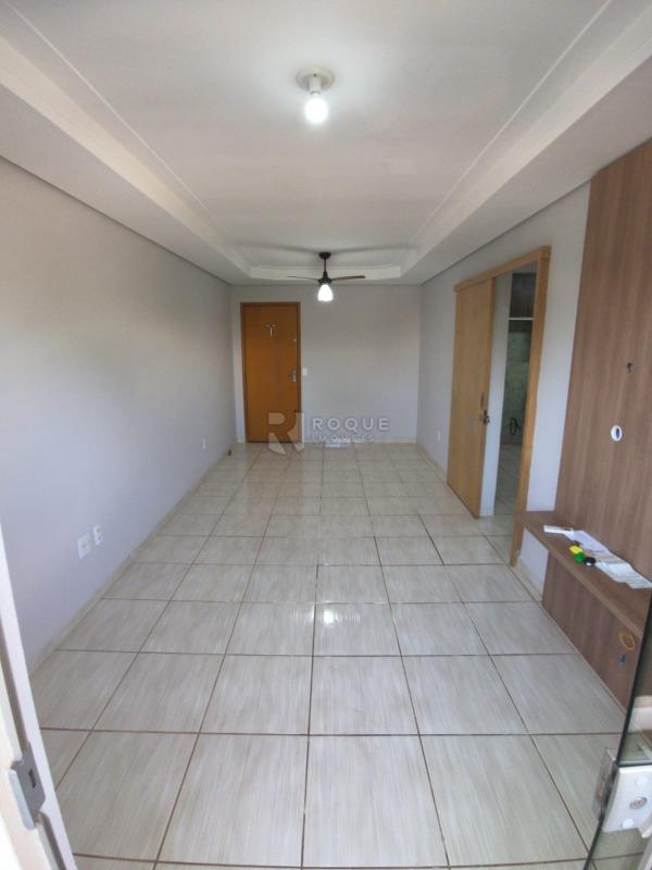 Apartamento à venda no bairro Chácaras Antonieta: 