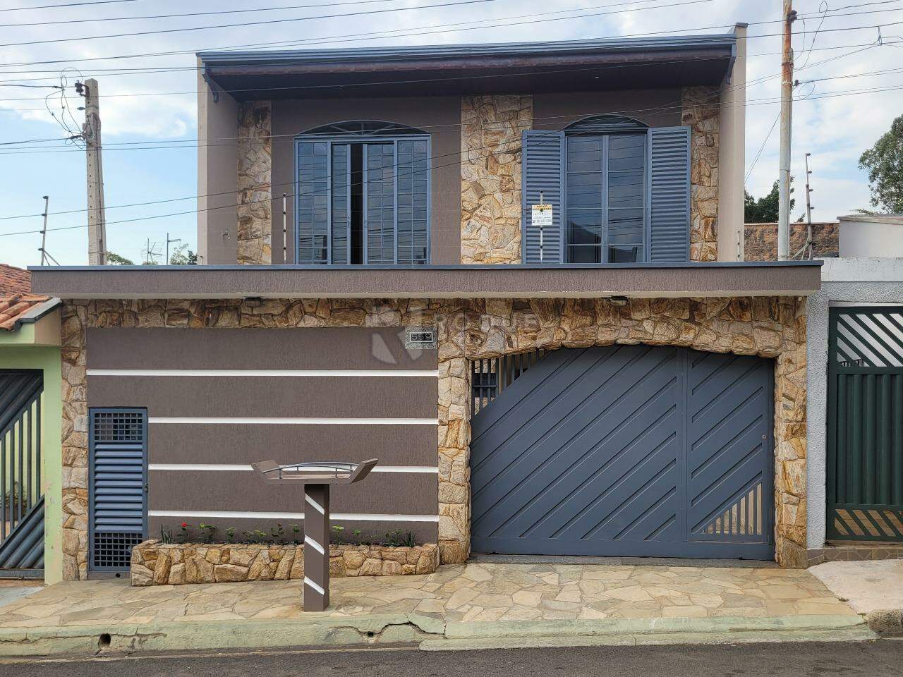 Casa Residencial para aluguel no bairro Jardim Gustavo Peccinini: FACHADA