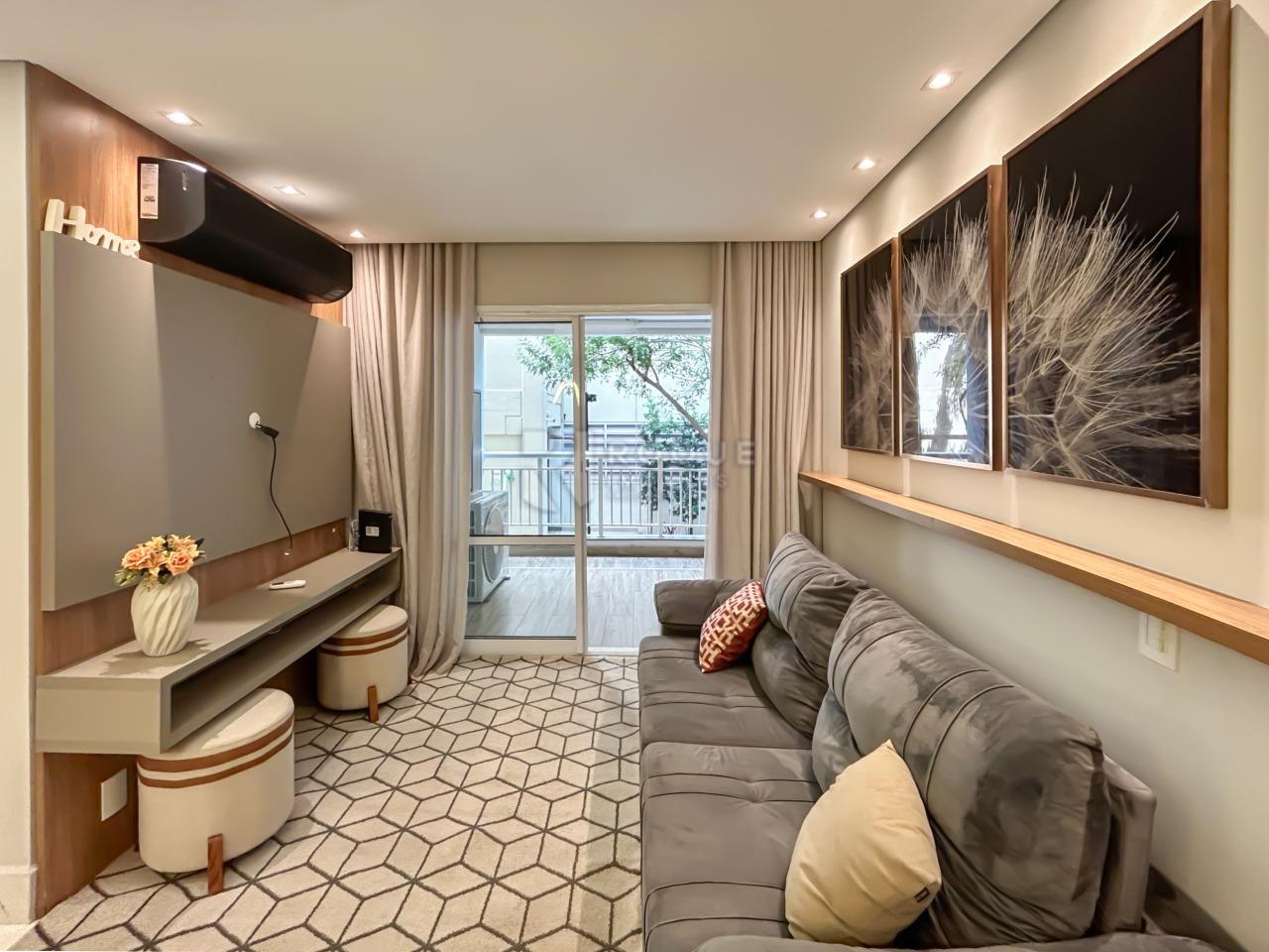 Apartamento para aluguel no bairro Vila Santa Rosália: Sala