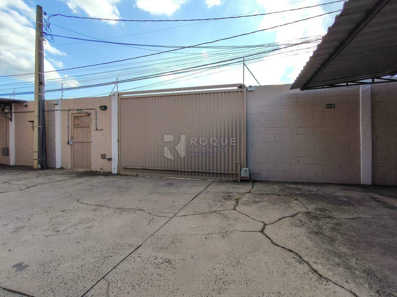 Apartamento à venda no bairro Jardim Ouro Verde: PORTÃO ELETRÔNICO