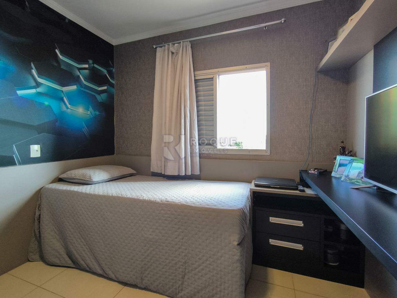 Apartamento à venda no bairro Jardim Ouro Verde: DORMITÓRIO 2