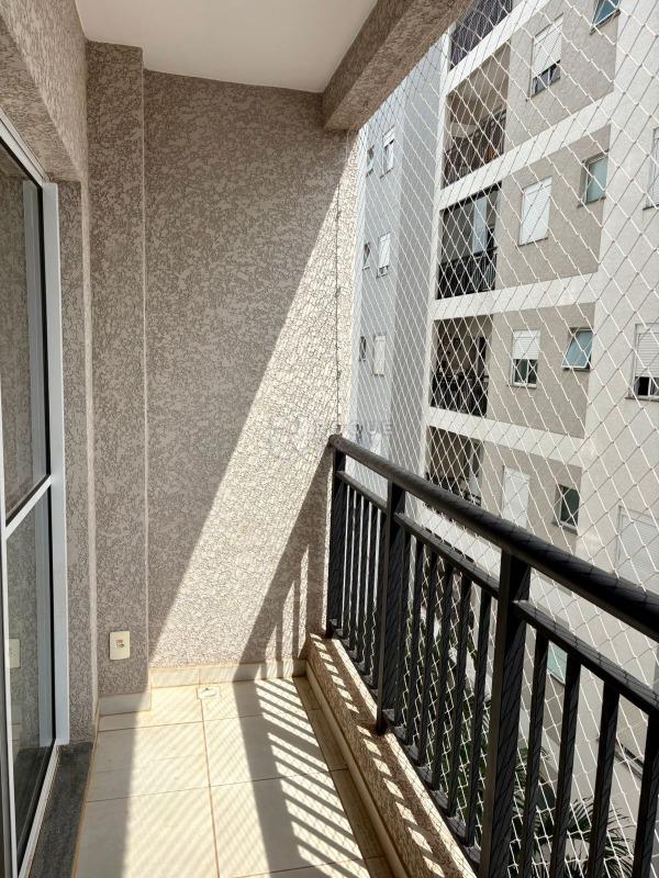 Apartamento à venda no bairro Chácaras Antonieta: VARANDA - VISTA