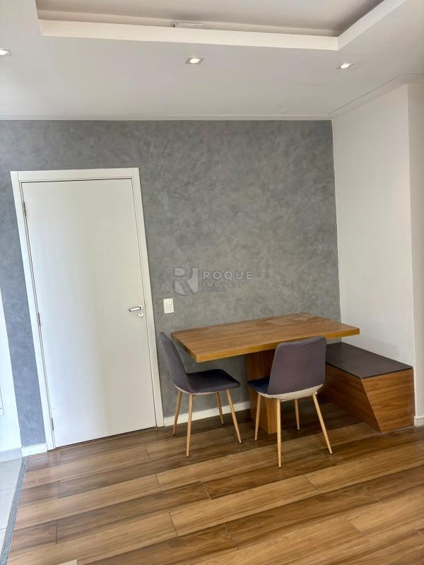 Apartamento à venda no bairro Chácaras Antonieta: SALA DE ESTAR