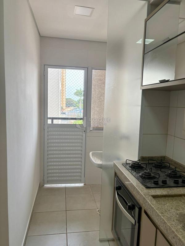 Apartamento à venda no bairro Chácaras Antonieta: LAVANDERIA