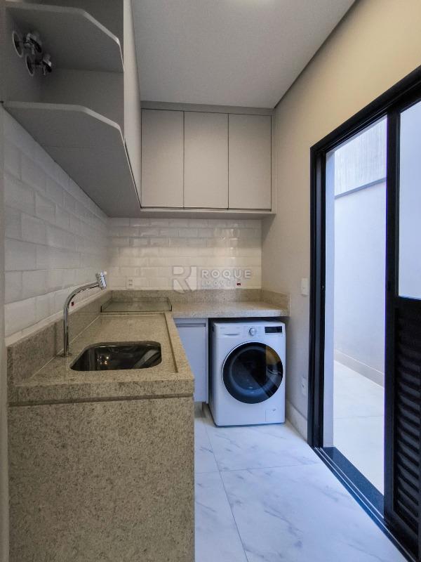 Casa em condomínio à venda no bairro Residenciais Fazenda Itapema: LAVANDERIA