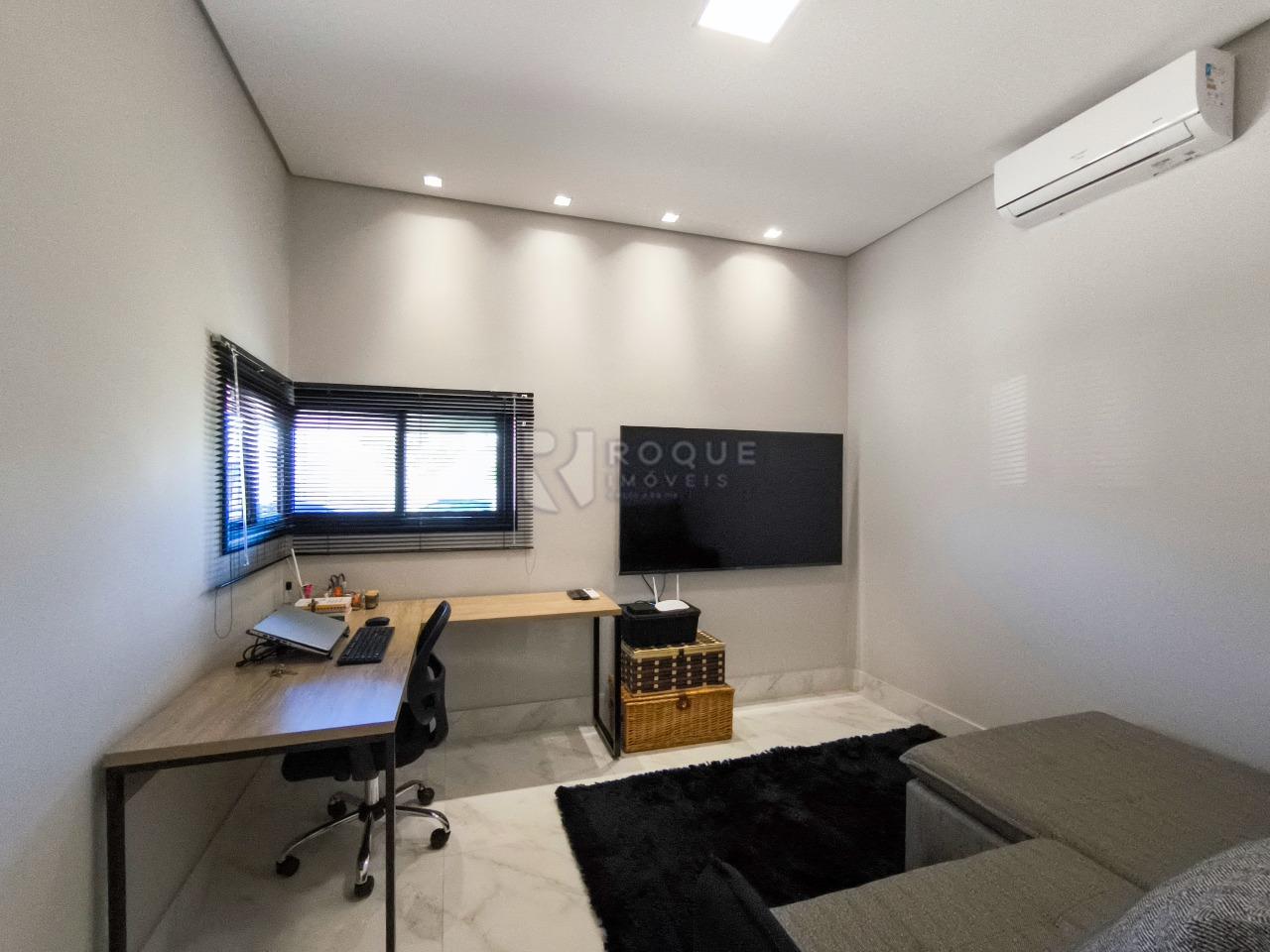 Casa em condomínio à venda no bairro Residenciais Fazenda Itapema: ESCRITÓRIO