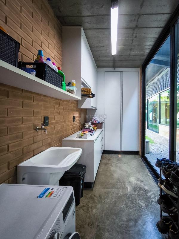 Casa em condomínio à venda no bairro Portal de São Clemente: ÁREA DE SERVIÇO