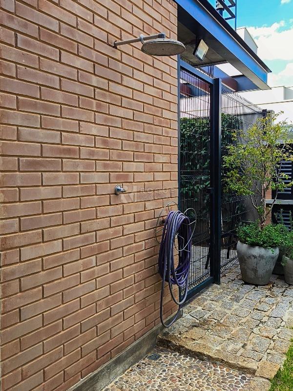 Casa em condomínio à venda no bairro Portal de São Clemente: DUCHA