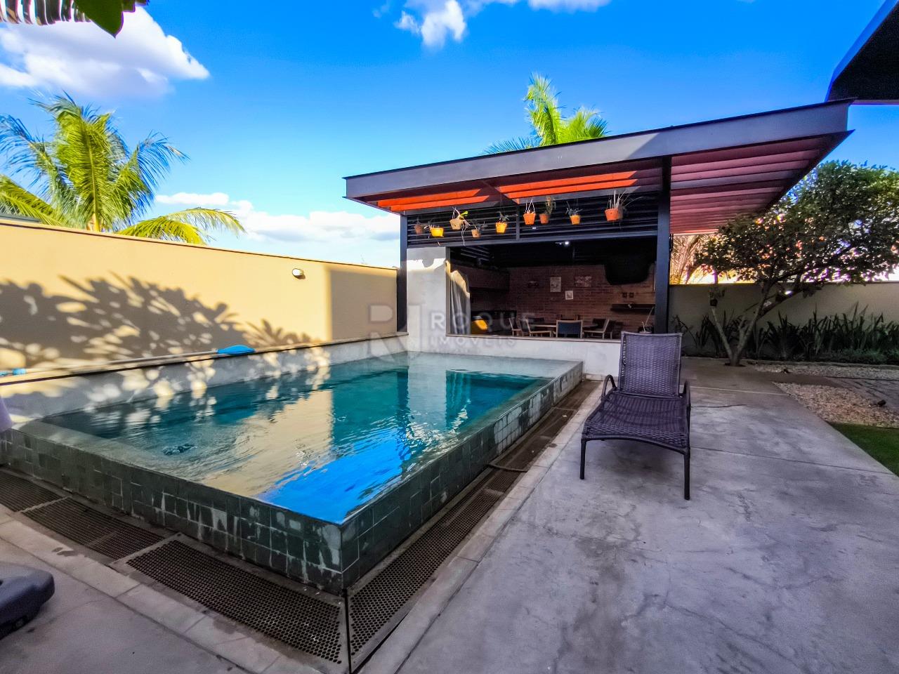 Casa em condomínio à venda no bairro Portal de São Clemente: ÁREA EXTERNA