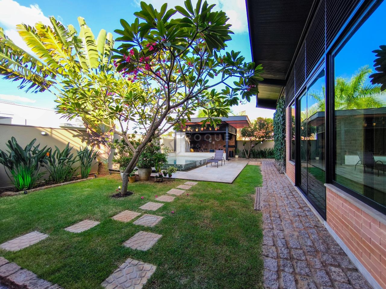 Casa em condomínio à venda no bairro Portal de São Clemente: JARDIM