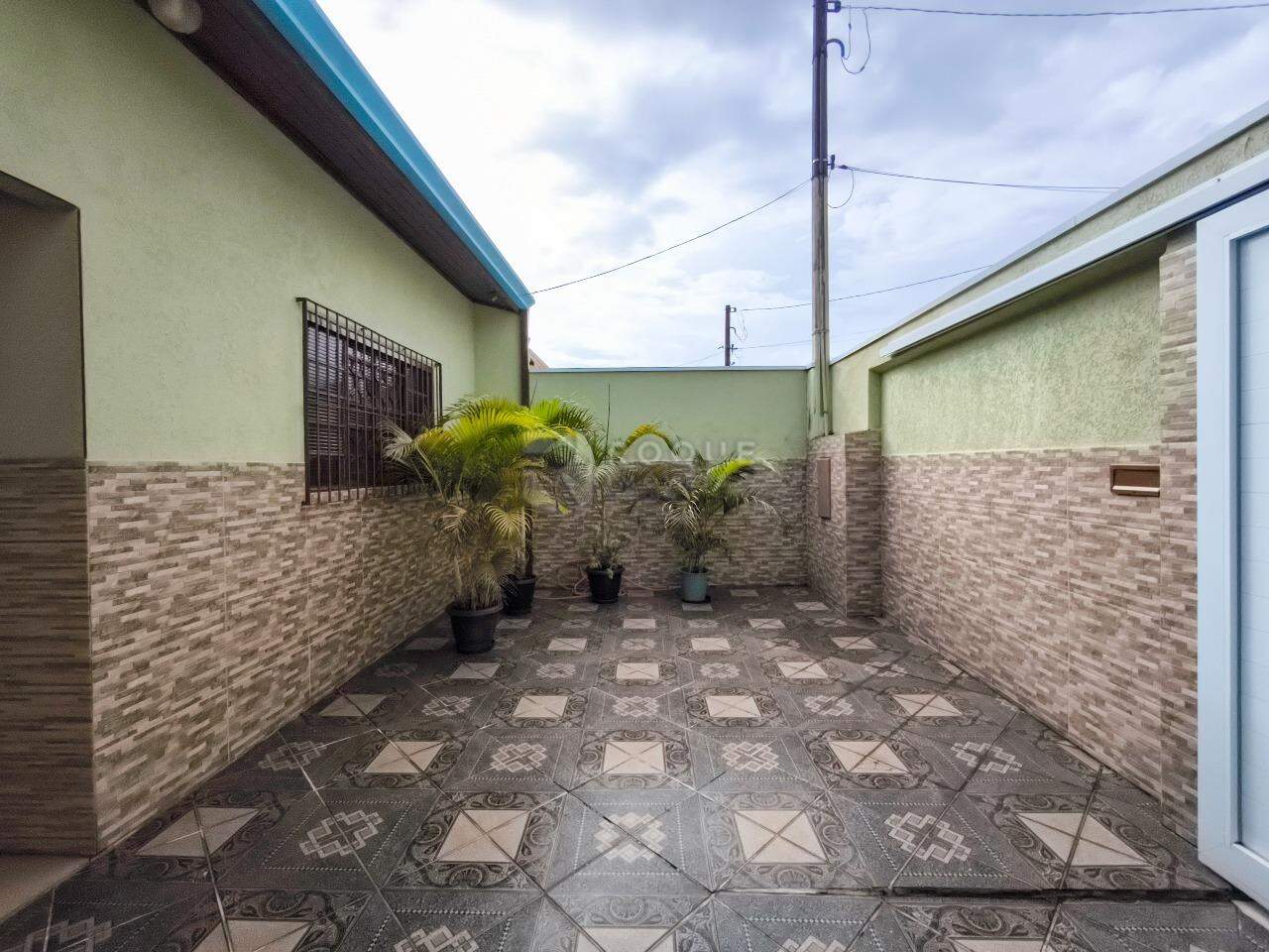 Casa Residencial à venda no bairro Jardim Adélia Cavicchia Grotta: JARDIM