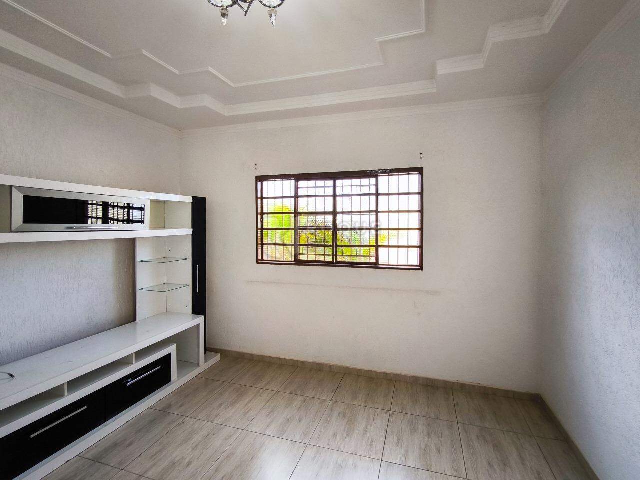 Casa Residencial à venda no bairro Jardim Adélia Cavicchia Grotta: SALA DE ESTAR