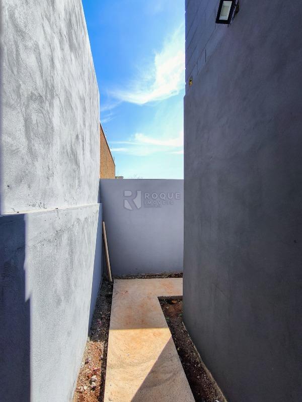 Barracão/Galpão à venda no bairro Residencial Colinas do Engenho I: LATERAL EXTERNA