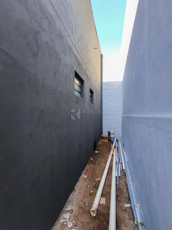 Barracão/Galpão à venda no bairro Residencial Colinas do Engenho I: LATERAL EXTERNA