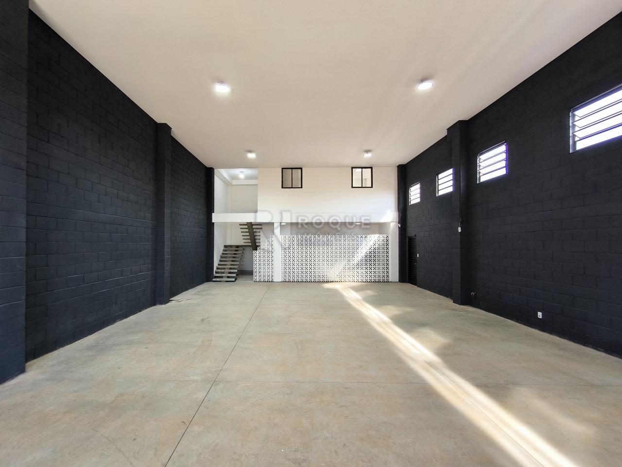 Barracão/Galpão à venda no bairro Residencial Colinas do Engenho I: SALÃO