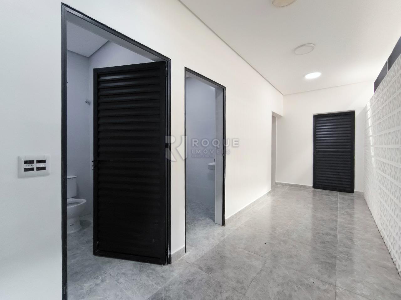 Barracão/Galpão à venda no bairro Residencial Colinas do Engenho I: SANITÁRIOS