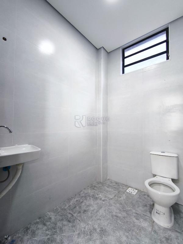 Barracão/Galpão à venda no bairro Residencial Colinas do Engenho I: SANITÁRIO 1