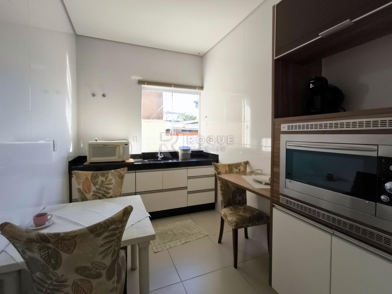 Barracão/Galpão à venda no bairro Jardim Glória: COZINHA