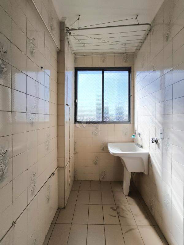 Apartamento à venda no bairro Centro: LAVANDERIA