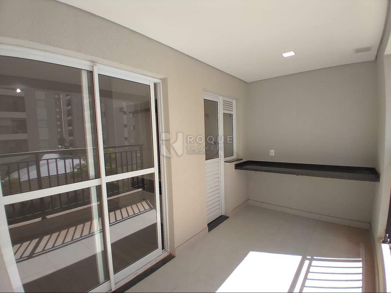 Apartamento para aluguel no bairro Jardim Santa Adélia: VARANDA