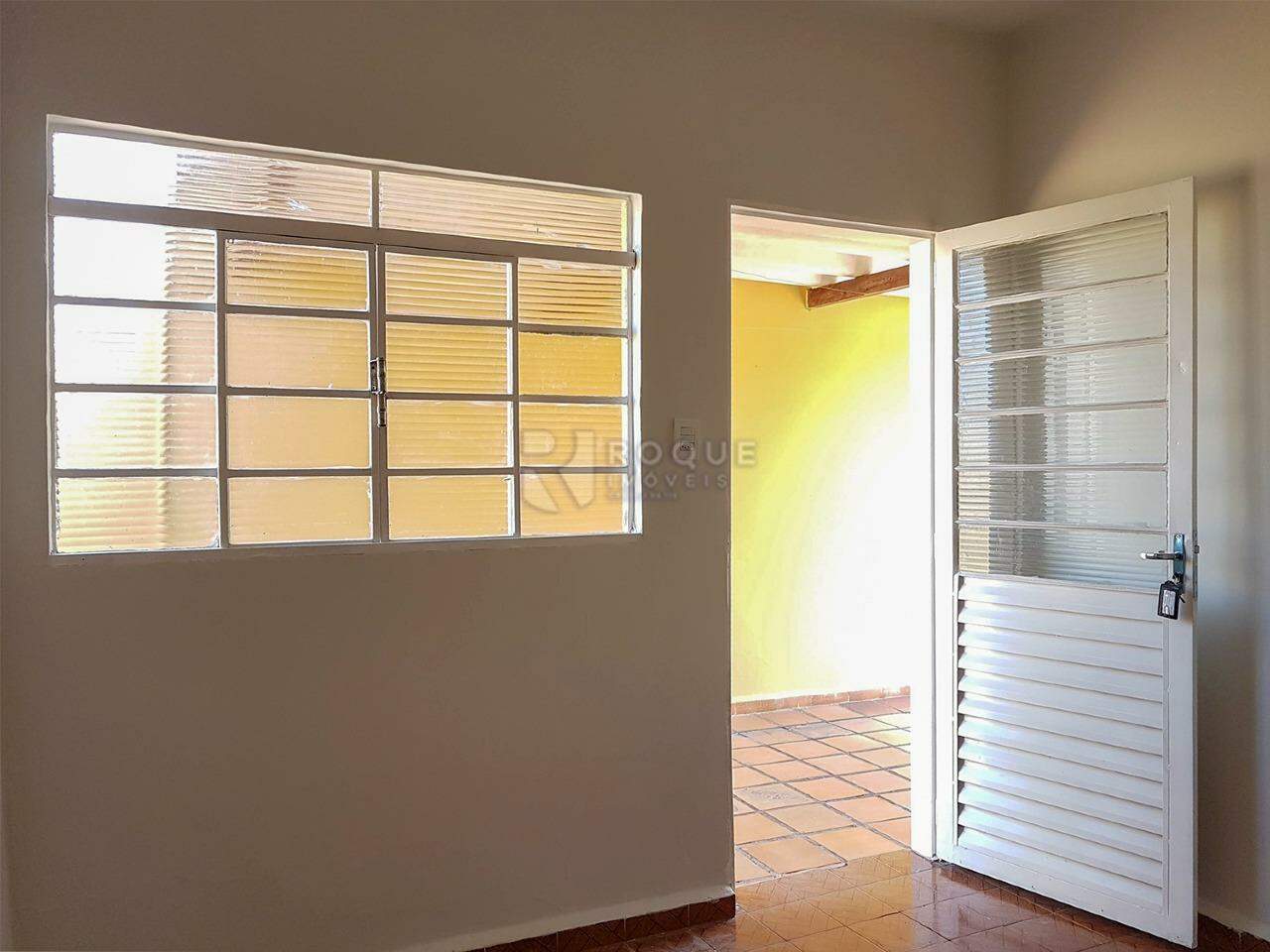 Casa Residencial à venda no bairro Jardim Maria Buchi Modeneis: Sala