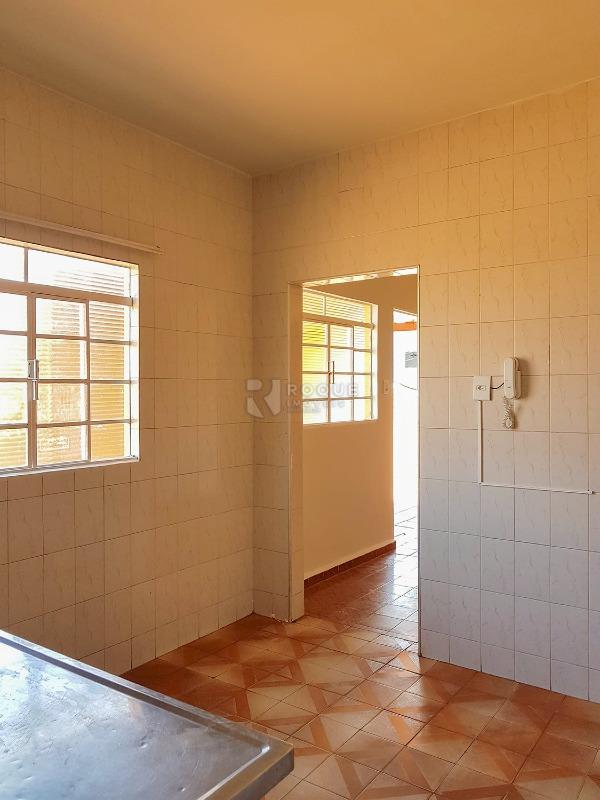 Casa Residencial à venda no bairro Jardim Maria Buchi Modeneis: Cozinha