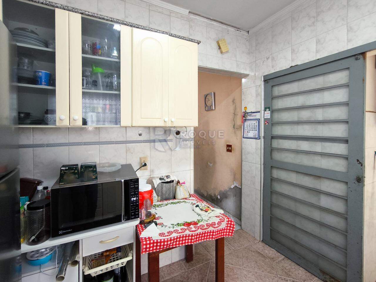 Casa Residencial à venda no bairro Vila Rosana: COZINHA