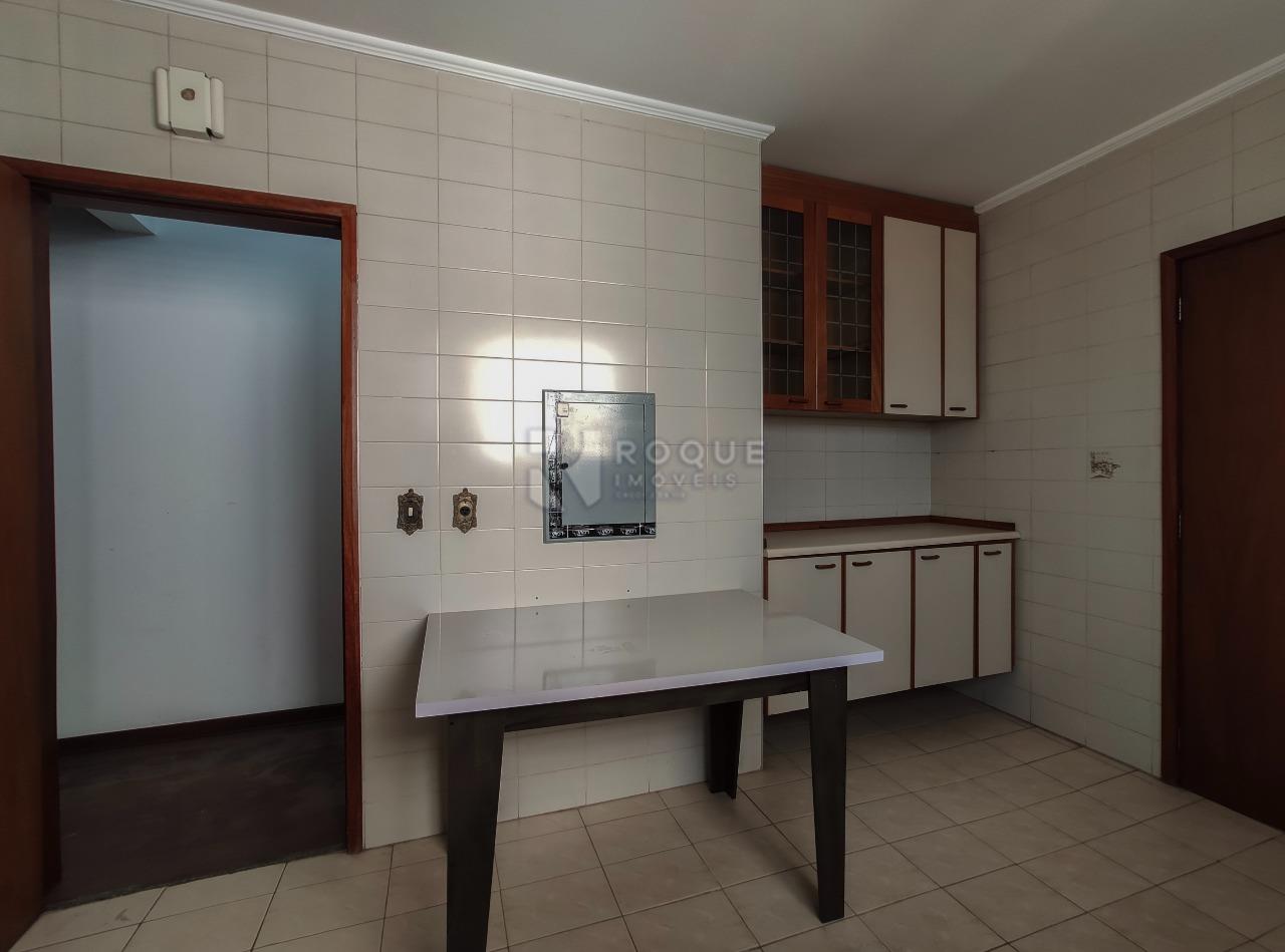 Apartamento à venda no bairro Vila Cidade Jardim: Cozinha 