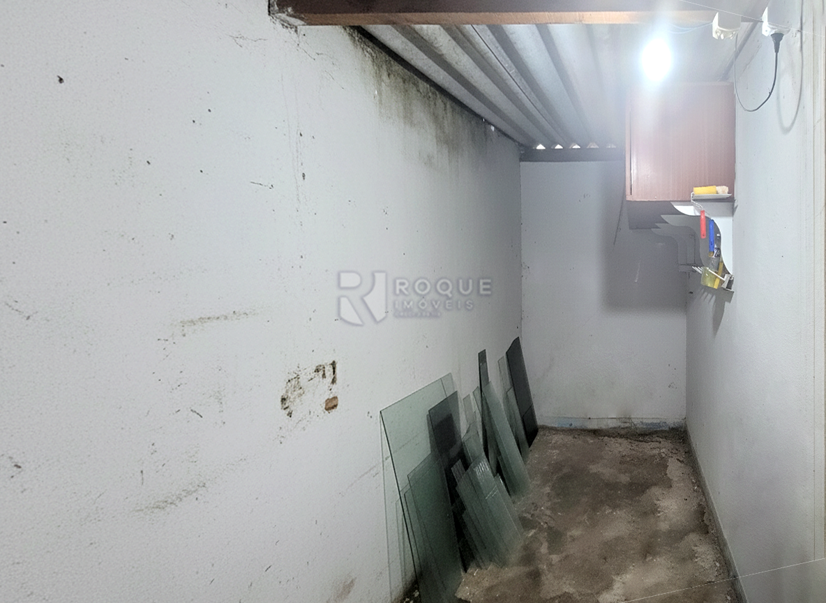 Barracão/Galpão à venda no bairro Parque Residencial Aeroporto: DEPOSITO