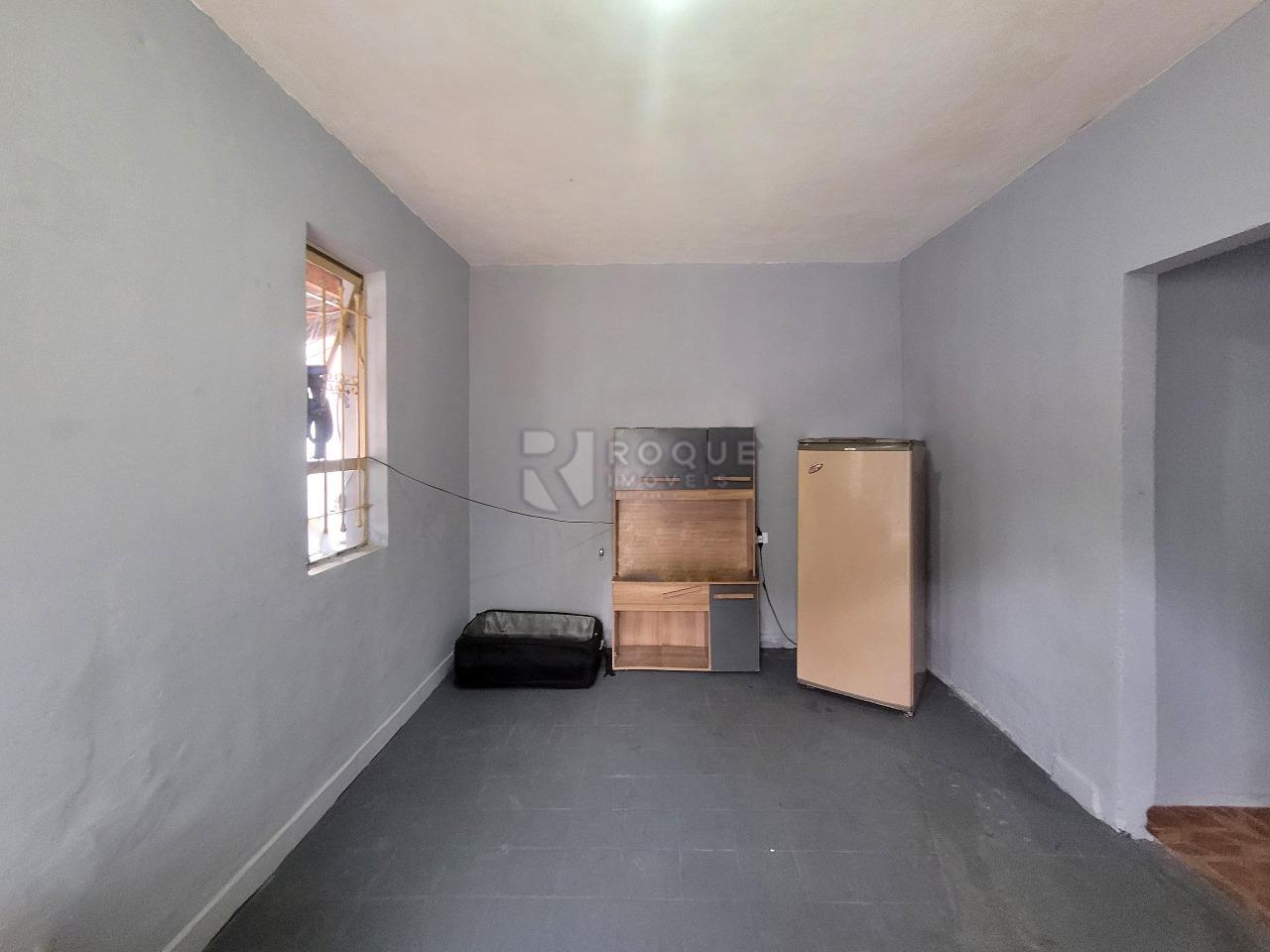 Barracão/Galpão à venda no bairro Parque Residencial Aeroporto: SALA- CASA 3 