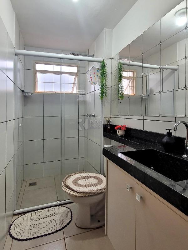 Apartamento à venda no bairro Vila Queiroz: WC SOCIAL