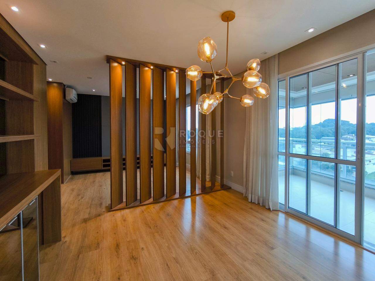 Apartamento à venda no bairro Jardim Aquárius: SALA DE JANTAR