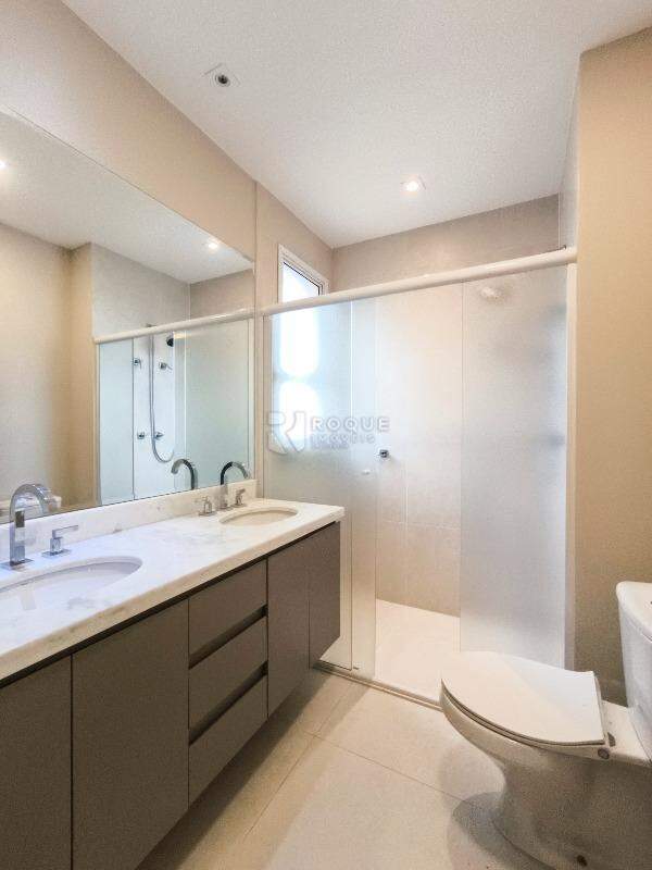 Apartamento à venda no bairro Jardim Aquárius: WC SUÍTE MASTER