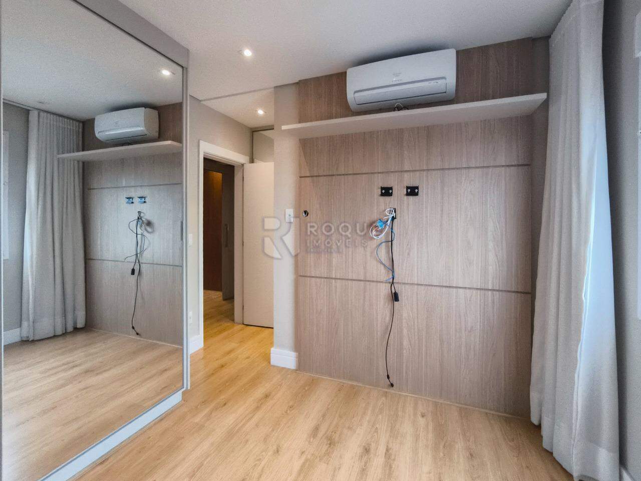 Apartamento à venda no bairro Jardim Aquárius: SUÍTE 2