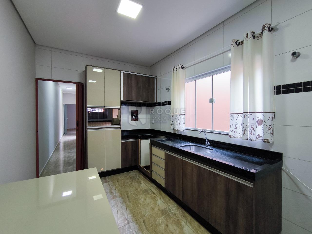 Casa Residencial à venda no bairro Jardim dos Jequitibás: COZINHA
