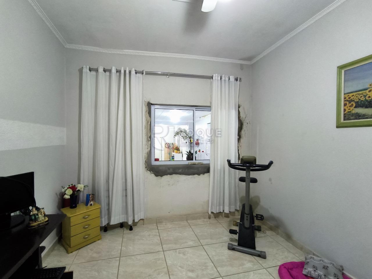 Casa Residencial à venda no bairro Centro: DORMITÓRIO 3