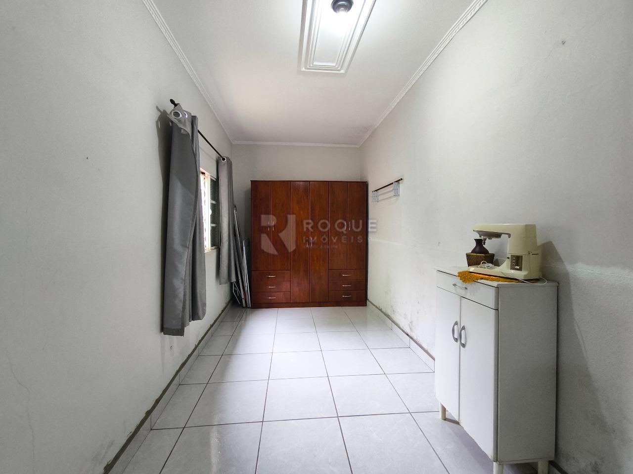 Casa Residencial à venda no bairro Centro: DORMITÓRIO 4