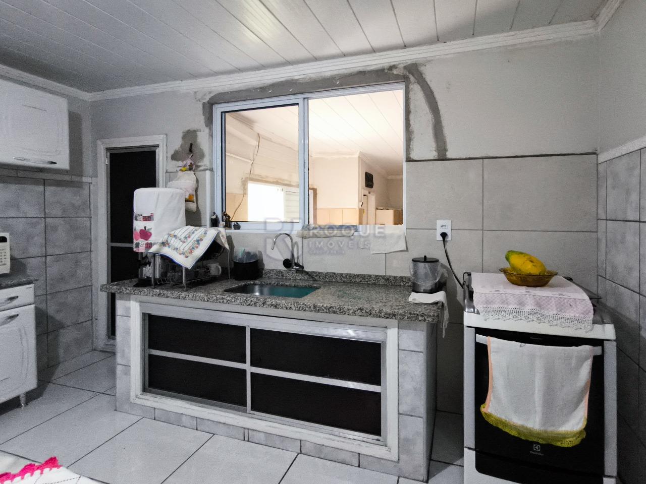 Casa Residencial à venda no bairro Centro: COZINHA