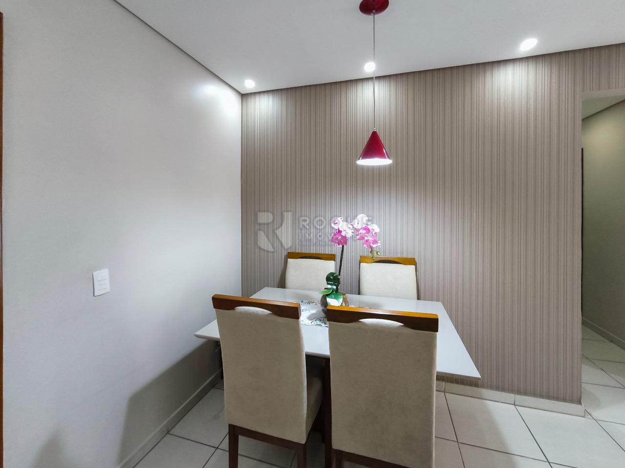 Apartamento à venda no bairro Jardim Ouro Verde: SALA DE JANTAR