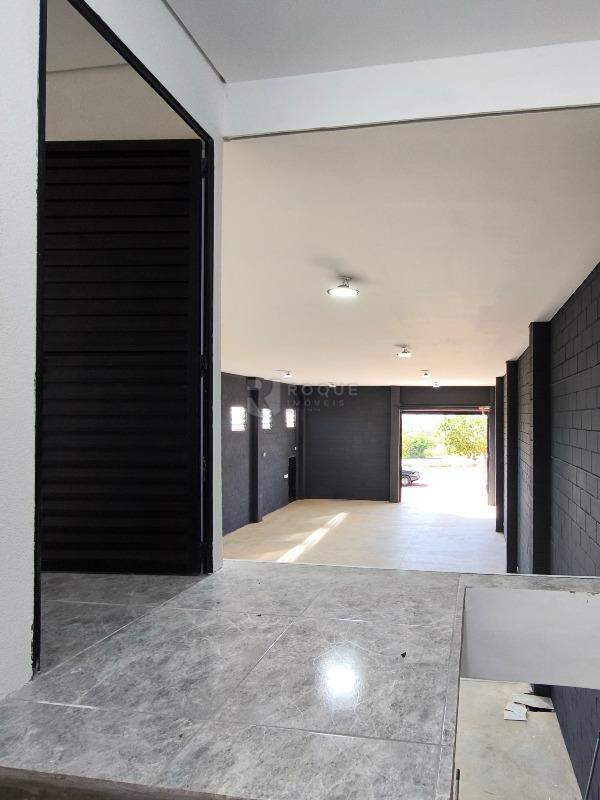 Barracão/Galpão para aluguel no bairro Residencial Colinas do Engenho I: ACESSO SALA