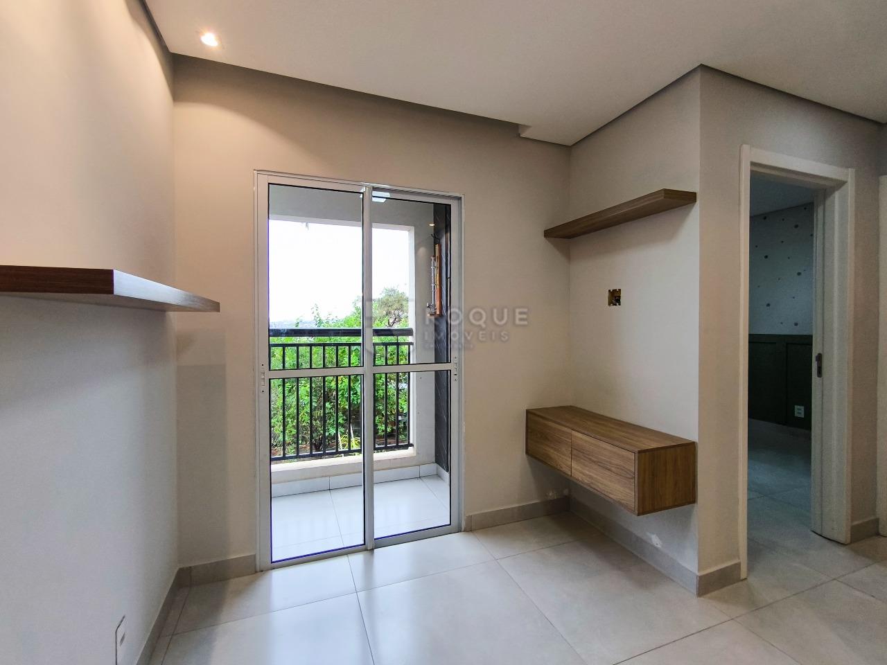 Apartamento à venda no bairro Vila Teixeira Marques: SALA DE ESTAR