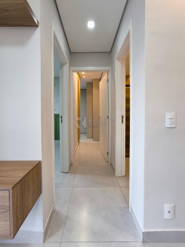 Apartamento à venda no bairro Vila Teixeira Marques: CORREDOR INTERNO