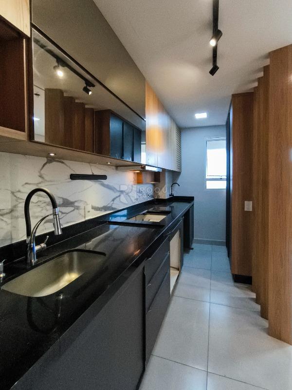 Apartamento à venda no bairro Vila Teixeira Marques: COZINHA