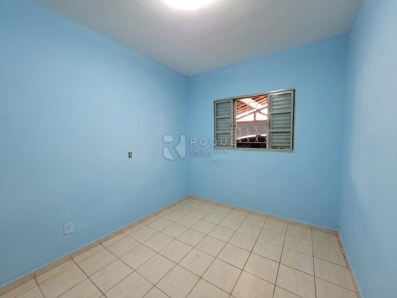 Casa Residencial à venda no bairro Jardim Lagoa Nova: Dormitório 1