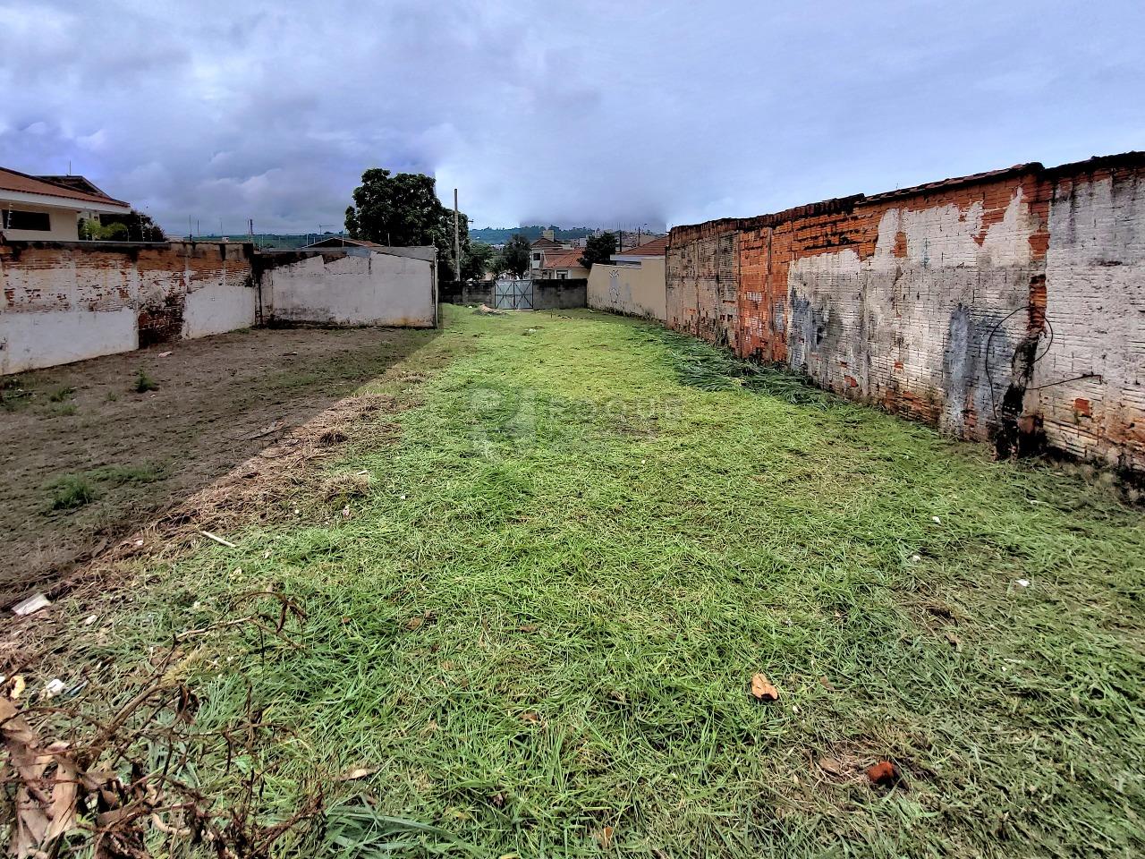 Terreno à venda no bairro Vila Primavera: Terreno