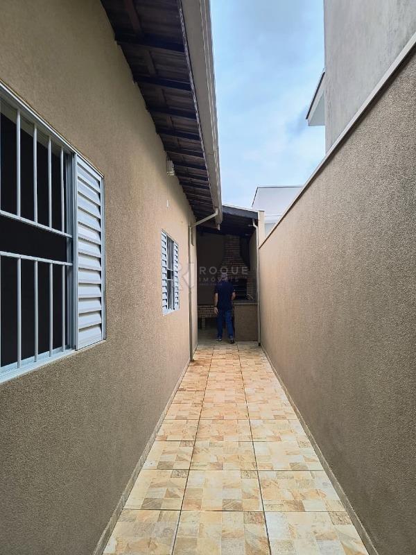 Casa em condomínio para aluguel no bairro Jardim Residencial Campo Novo: Corredor 