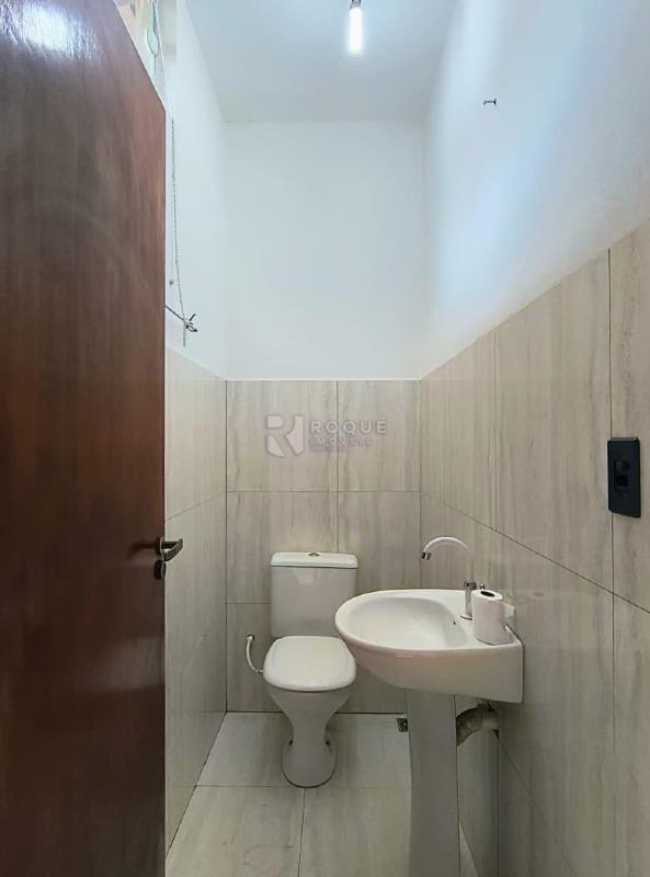 Casa em condomínio para aluguel no bairro Jardim Residencial Campo Novo: Wc fundos 