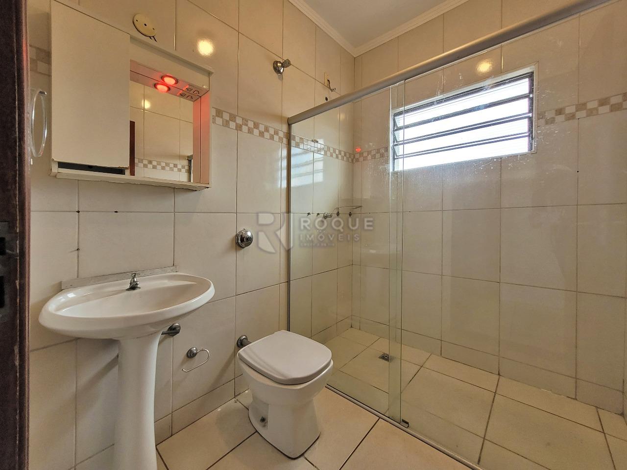 Casa Residencial para aluguel no bairro Jardim das Palmeiras: BANHEIRO SOCIAL