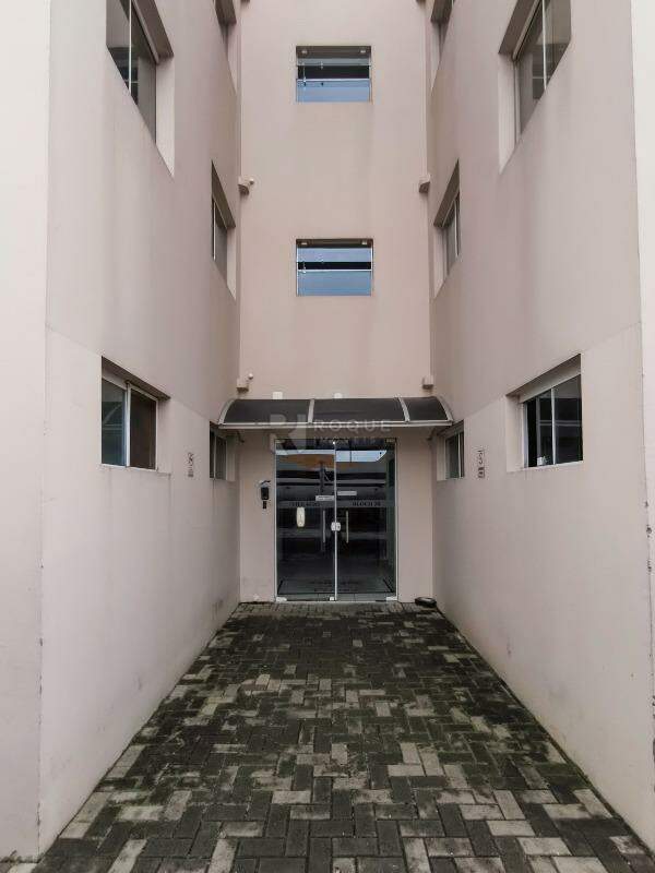 Apartamento à venda no bairro Jardim Ouro Verde: ENTRADA