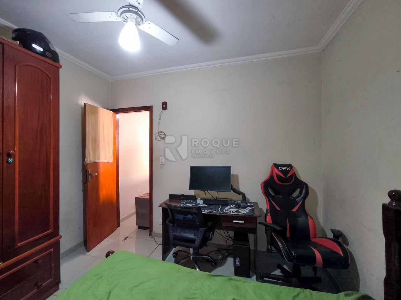 Casa Residencial à venda no bairro Chácaras Antonieta: DORMITÓRIO 1